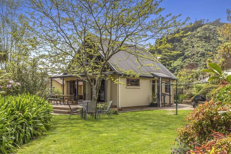 72 Bishopdale Avenue Bishopdale_1