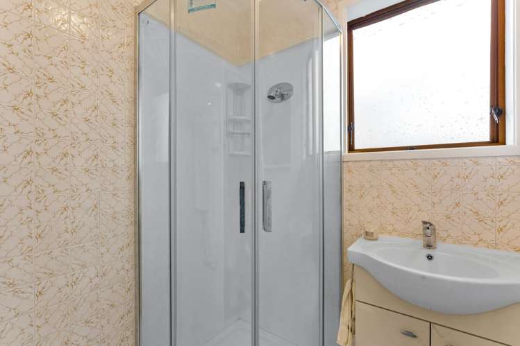 1/10 Statesman Street Henderson_13