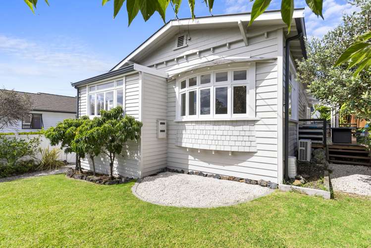 4 Cambrai Avenue Mount Roskill_6