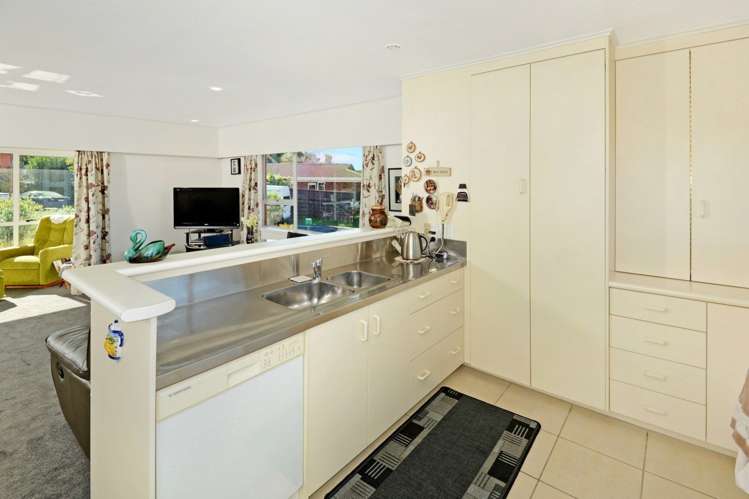 1/14 Pamela Place New Lynn_8