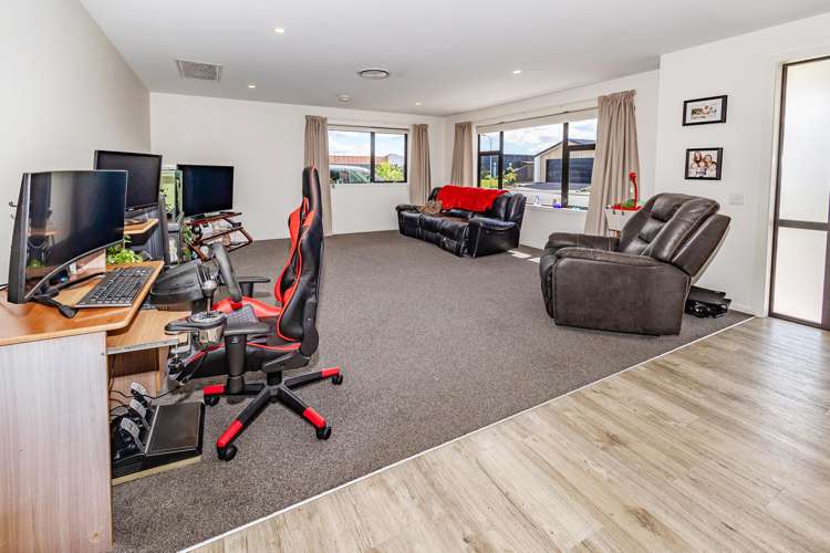 6 Mellay Mews Mosgiel_9