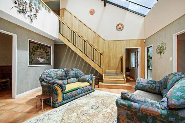 203 Holborn Drive Stokes Valley_1