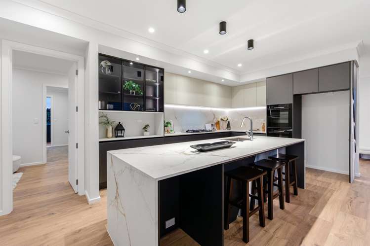 40 Tipu Crescent Milldale_3