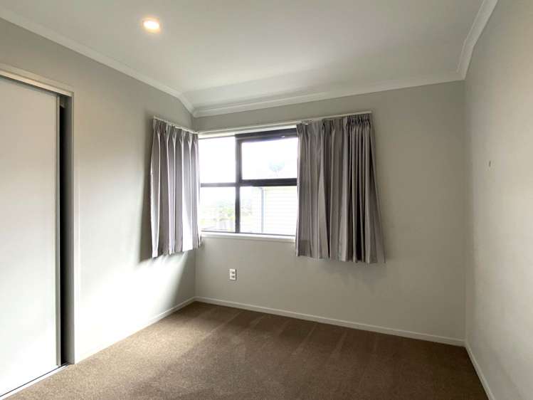 22 Hirimate Place Flat Bush_7