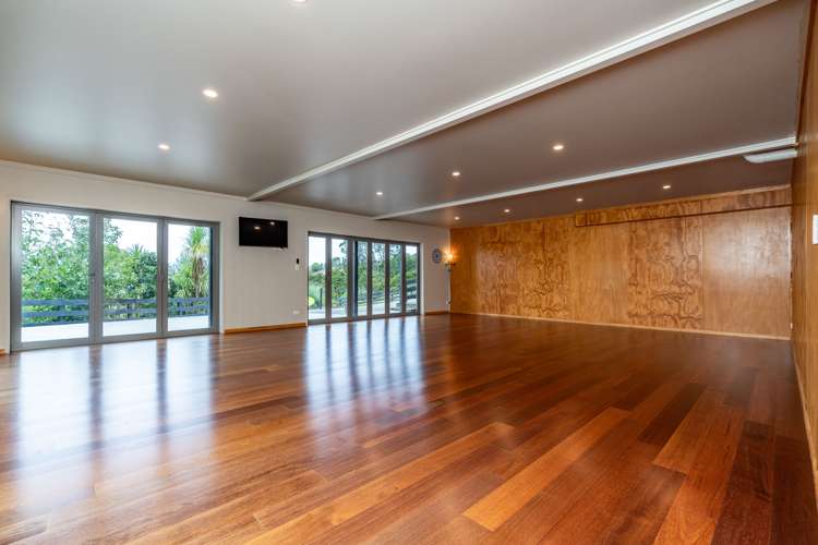 239 Massey Road Waipu_13