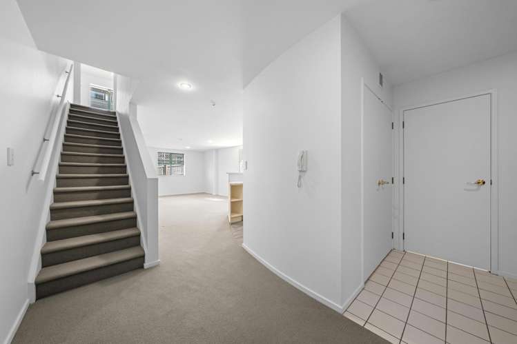 2M/68 Mokoia Road Birkenhead_9