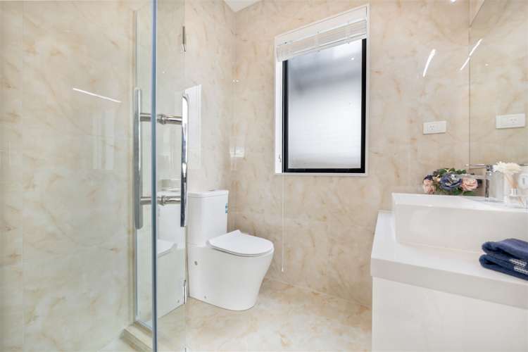 5 Tims Crescent Flat Bush_18