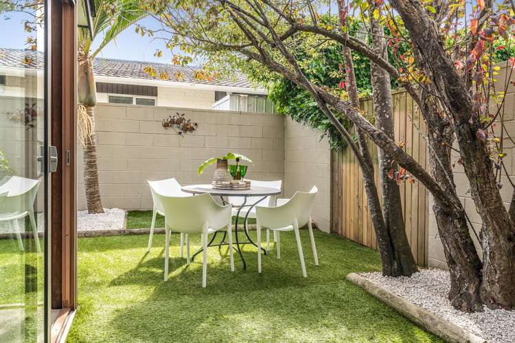 1/117 Grand Drive Remuera_1