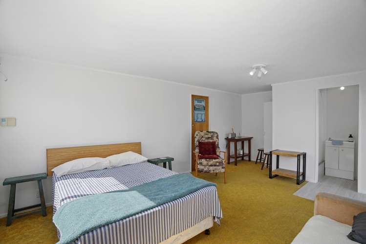 22 Berkeley Road Wainuiomata_17