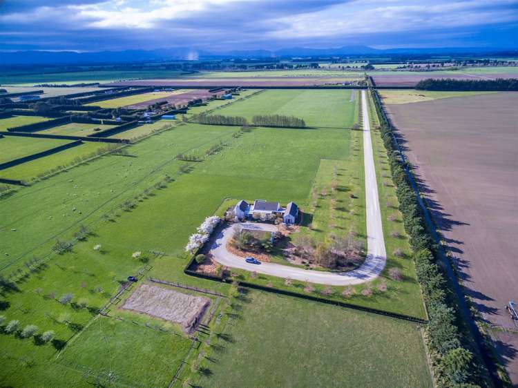 1727 South Eyre Road West Eyreton_28