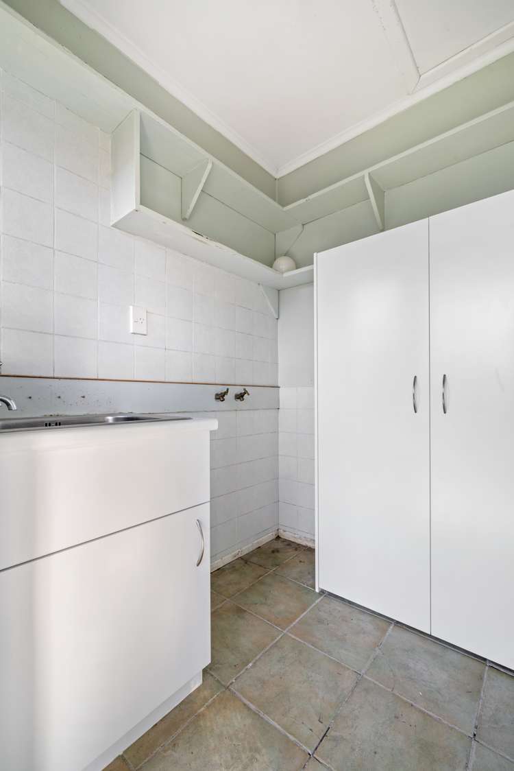 81 Buckland Road Mangere East_14