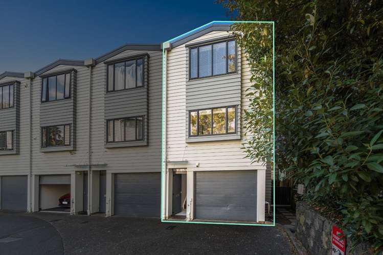 8 Cotesmore Way 1761_17