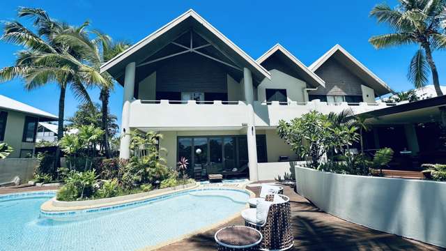 Luxurious Waterfront Living at 8 The Cove, Denarau