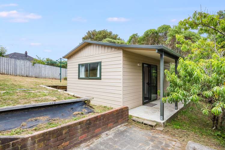 3 Mitchell Grove Porirua East_17