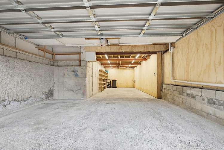 98 Severn Street Island Bay_19