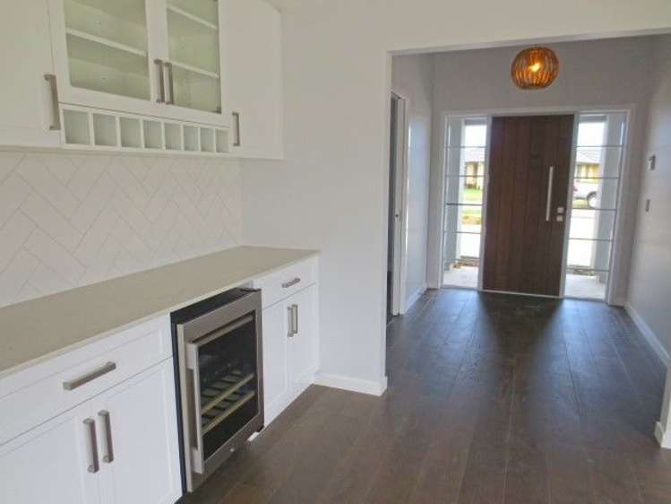 6 Doncaster Court Awapuni_10