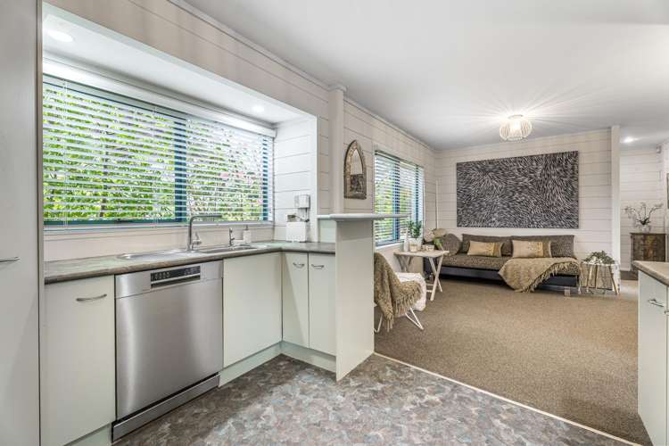 18 Huia Street Oneroa_5