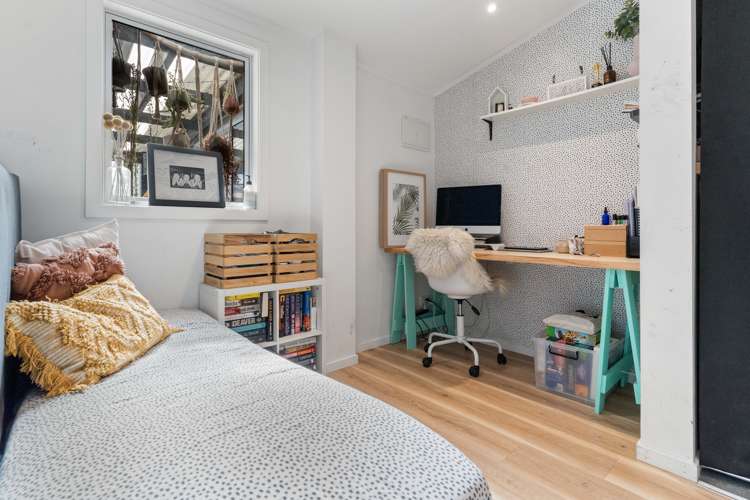 20 Short Street Solway_11