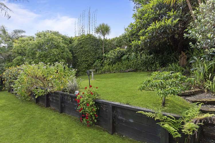 114 Captain Scott Road Glen Eden_37