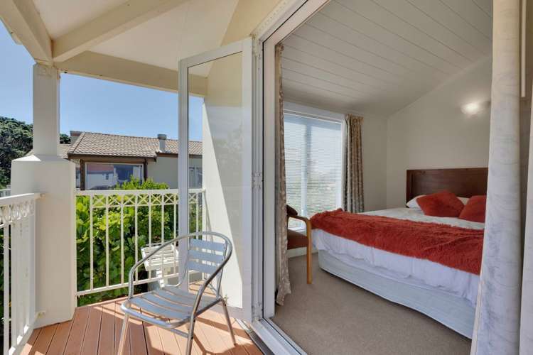 1 Kawaroa Close New Plymouth Central_12