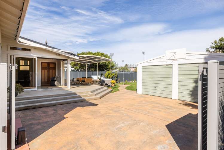 54 Nelson Crescent Napier South_19