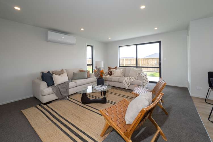 5 Strowan Avenue Elgin_5