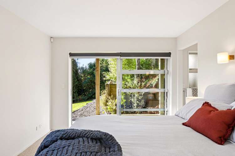 7 Carter Road Oratia_16
