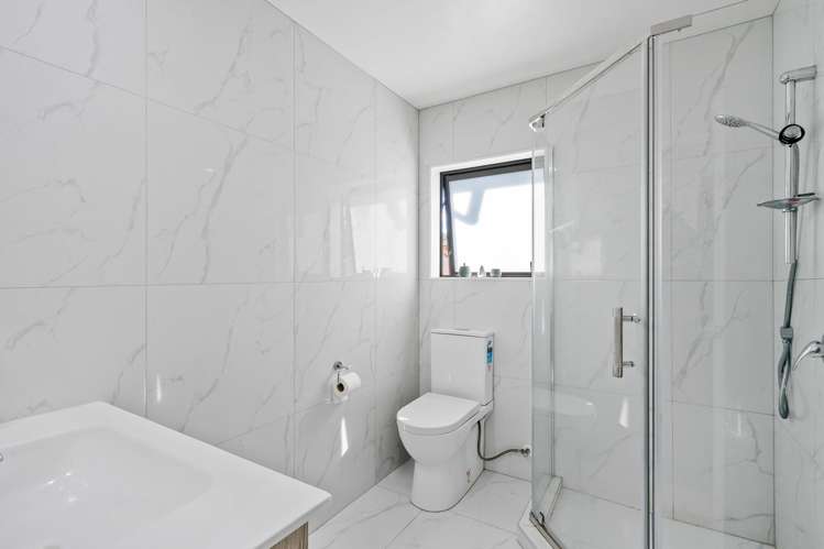 8a Martin Road Manurewa_14