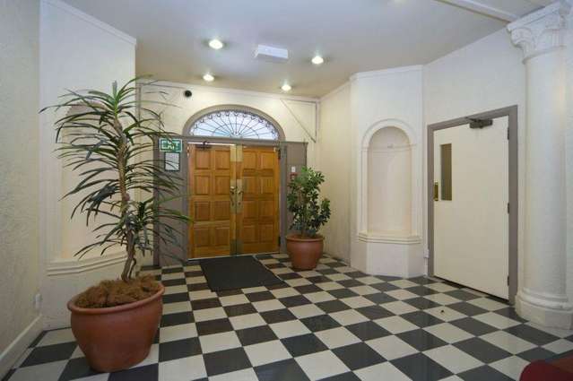 27/66 Emily Place Auckland Central_2