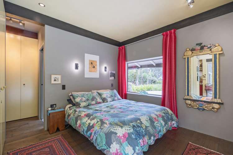1116 - 1118 Colville Road Amodeo Bay_11