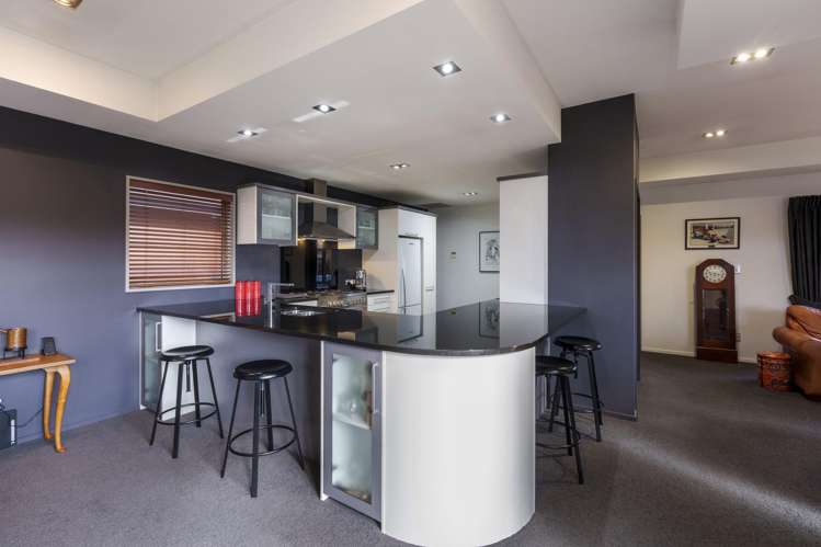 3 Bluestone Drive Waitikiri_7
