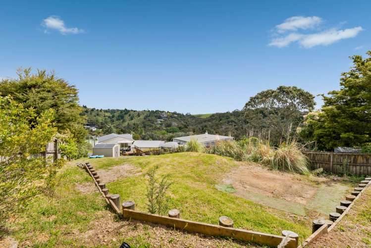 73 Carlton Crescent Maraetai_25