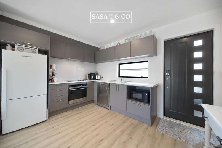 2/16 Putini Road Mangere Bridge_13