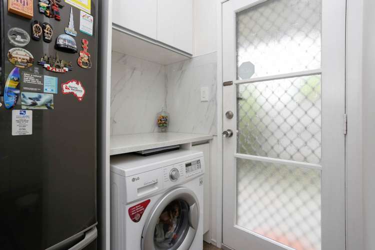 2/8 Stamford Park Road Mount Roskill_7