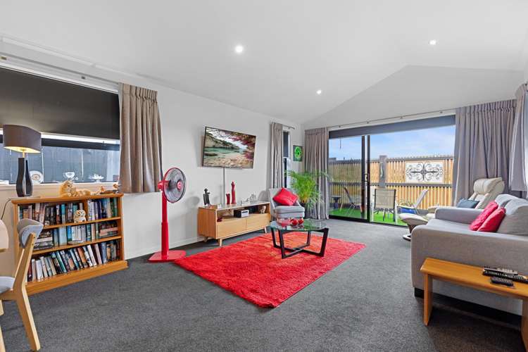 15 Te Paea Crescent_5