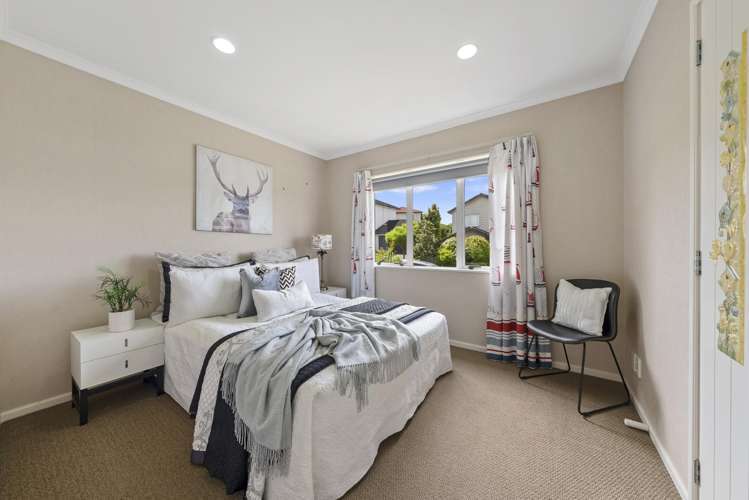 4 Viera Drive Mission Heights_17