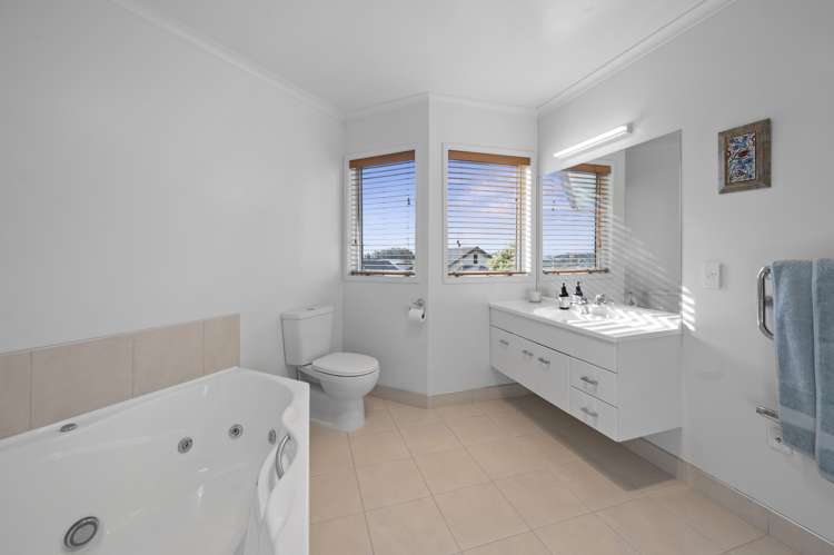 26 Stafford Rise Owhata_24