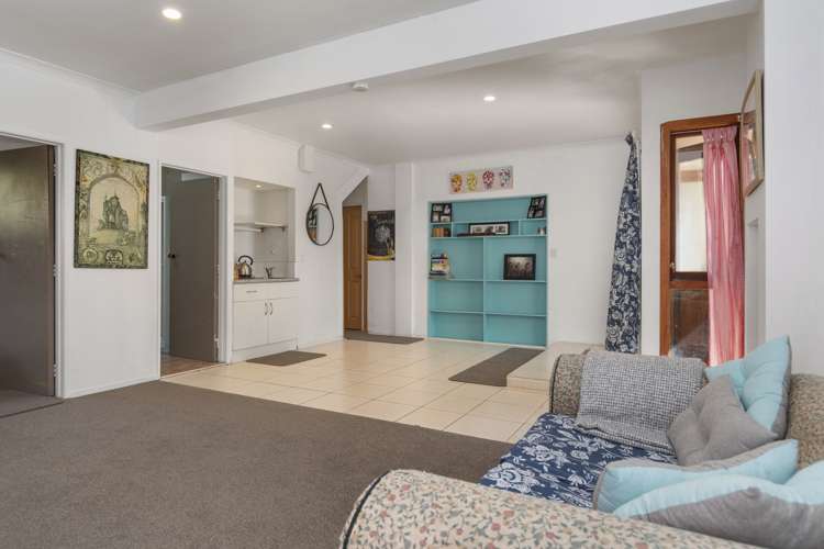 6 Taylor Street Ohauiti_12