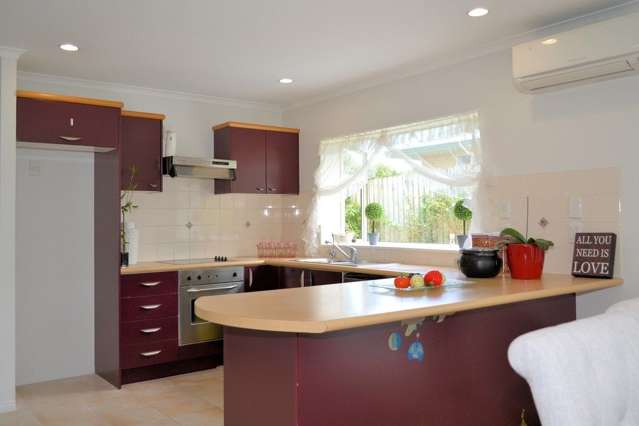 57 Robin Brooke Drive Flat Bush_1