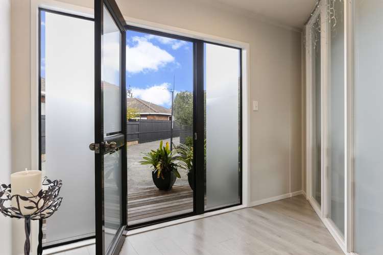 2/47 Alverston Street Waterview_2