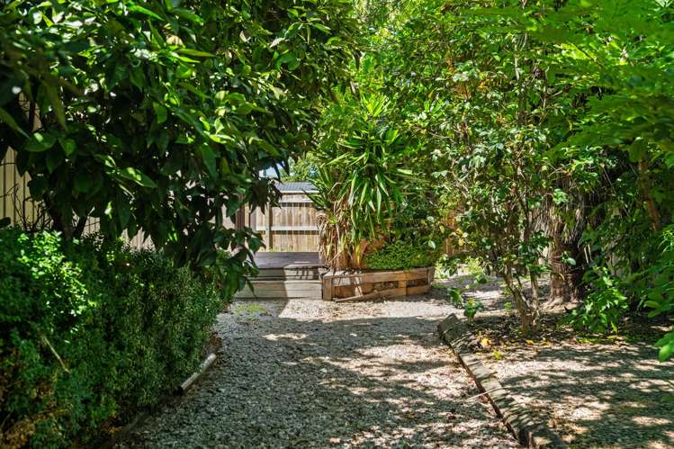 42 South Street Blenheim_13