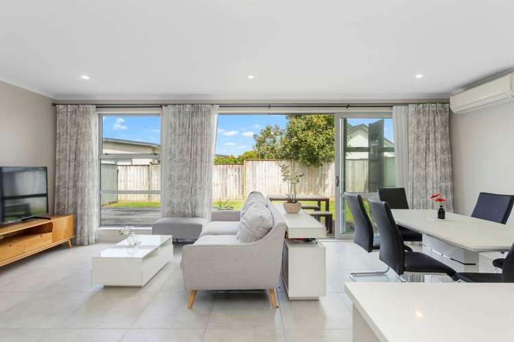 25 Costa Viva Crescent Karaka_7