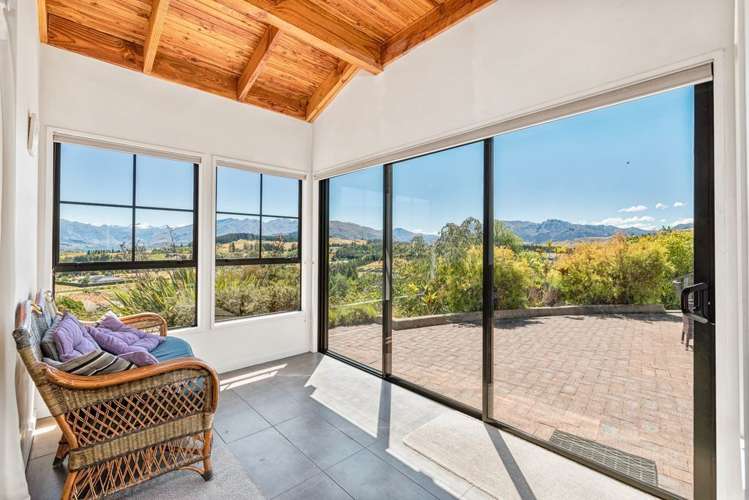 8 Astral Rise Wanaka_17