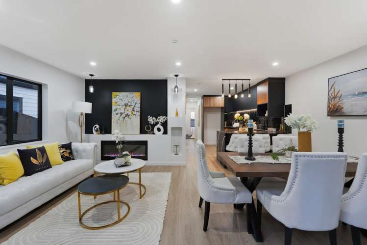1 Puhakehake Place Flat Bush_11