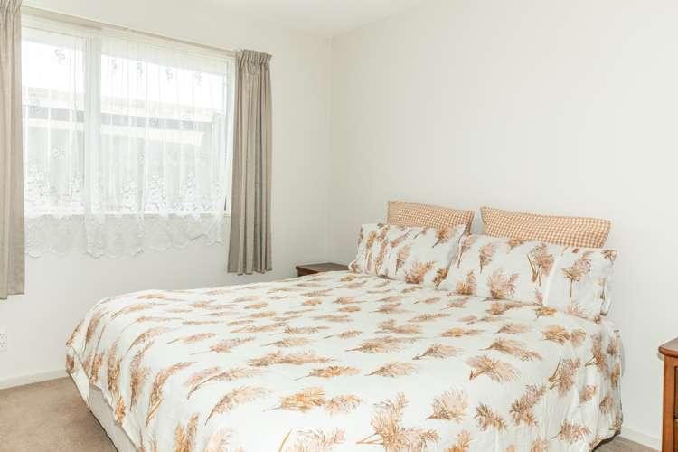 2/98 Derby Street Westport_7