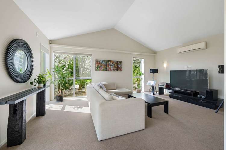 75 Whitford Park Road Whitford_11