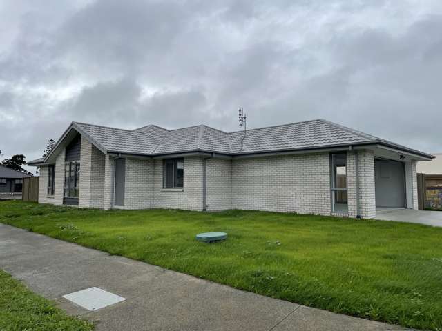 5 Te Paahi Avenue Waiuku_3