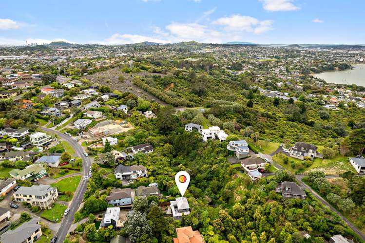 16 Aldersgate Road Hillsborough_16