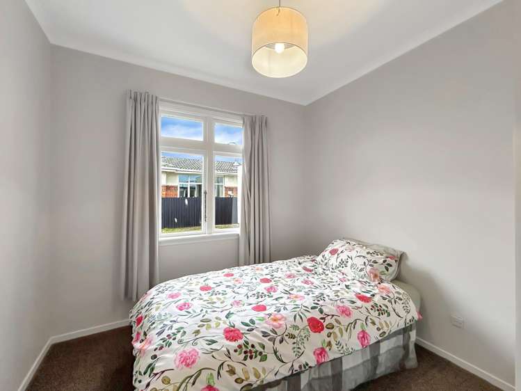 17 Renfrew Street 2263_7