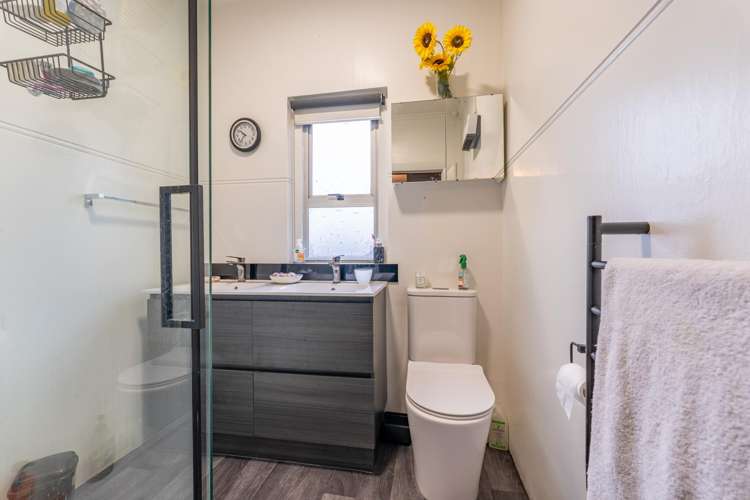 2 Davie Street Temuka_6